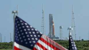 Fuga de combustible demora preparación del despegue del cohete lunar de la Nasa