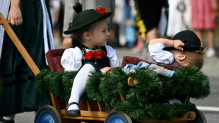 Eltern mit Kinder fühlen sich laut Umfrage häufiger gestresst