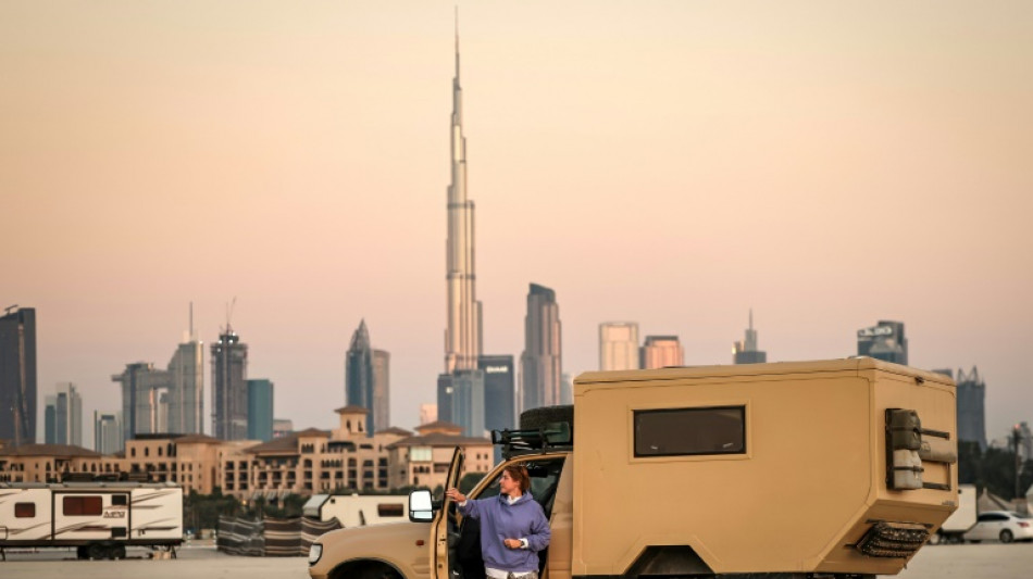 Dubai dwellers take desert camping to skyscraper city