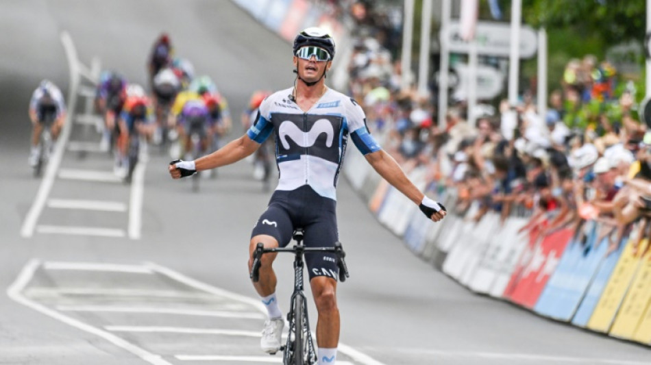 Daring attack pays off for Spain's Romo in Tour Down Under win