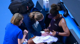 Naomi Osaka abandona por lesão na 3ª rodada do Aberto da Austrália