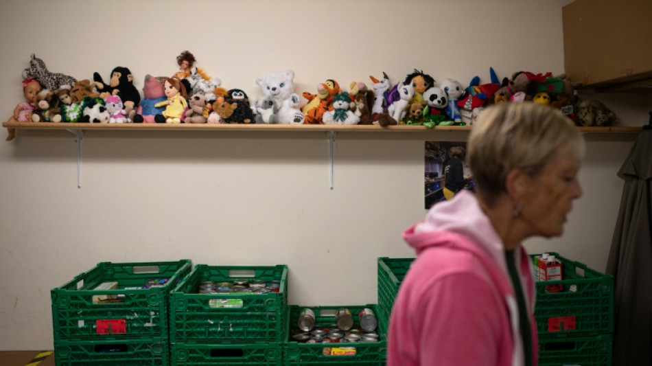 Three million UK children living below poverty line: study