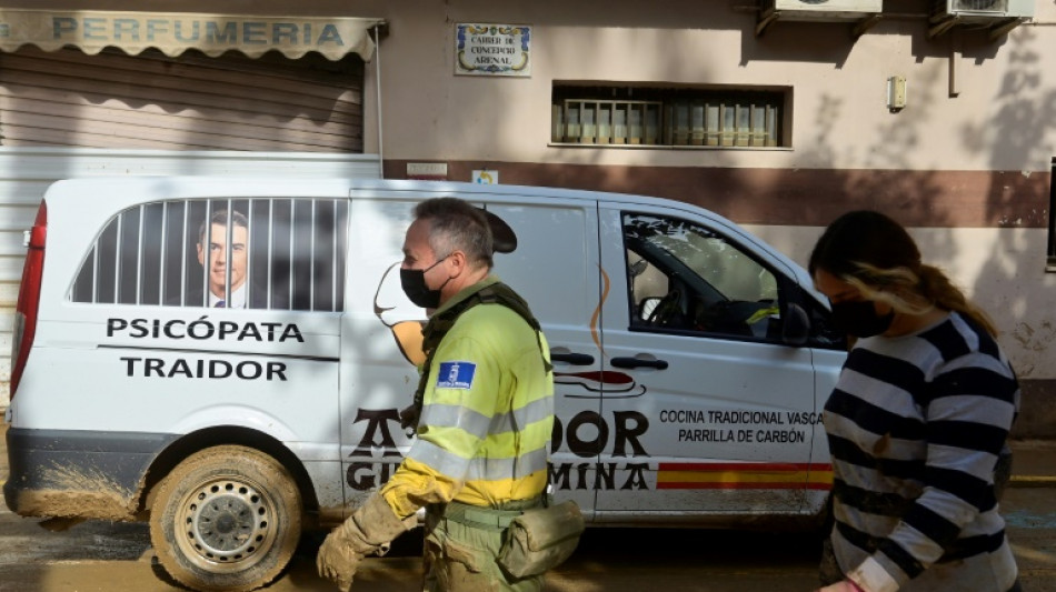 Hartazgo en Valencia con todos los políticos por la gestión de las inundaciones