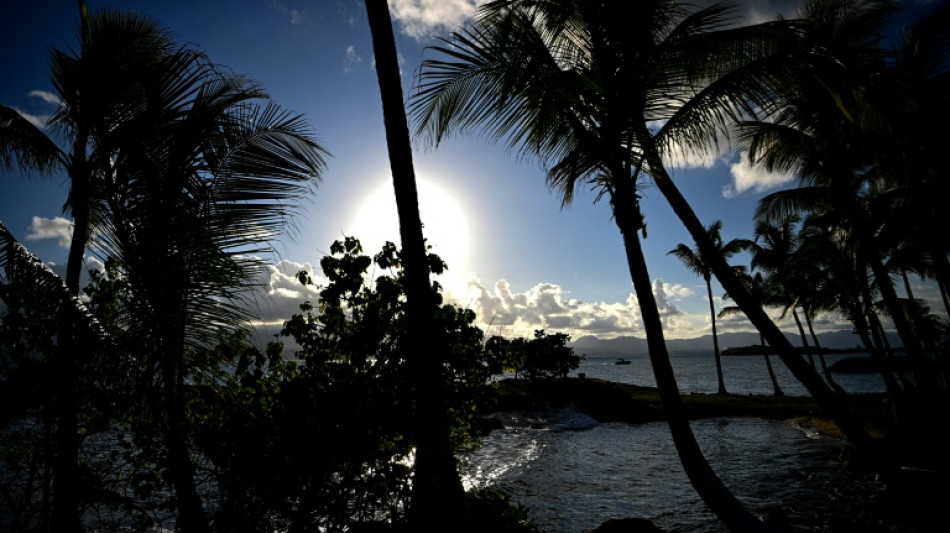 Rétablissement "très progressif" de l'électricité en Guadeloupe, retour à la normale "durant le week-end"