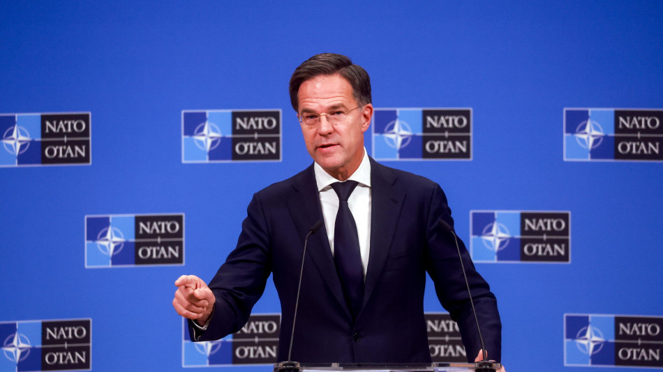 Rutte, 'Mosca aiuta il programma nucleare della Nord Corea'