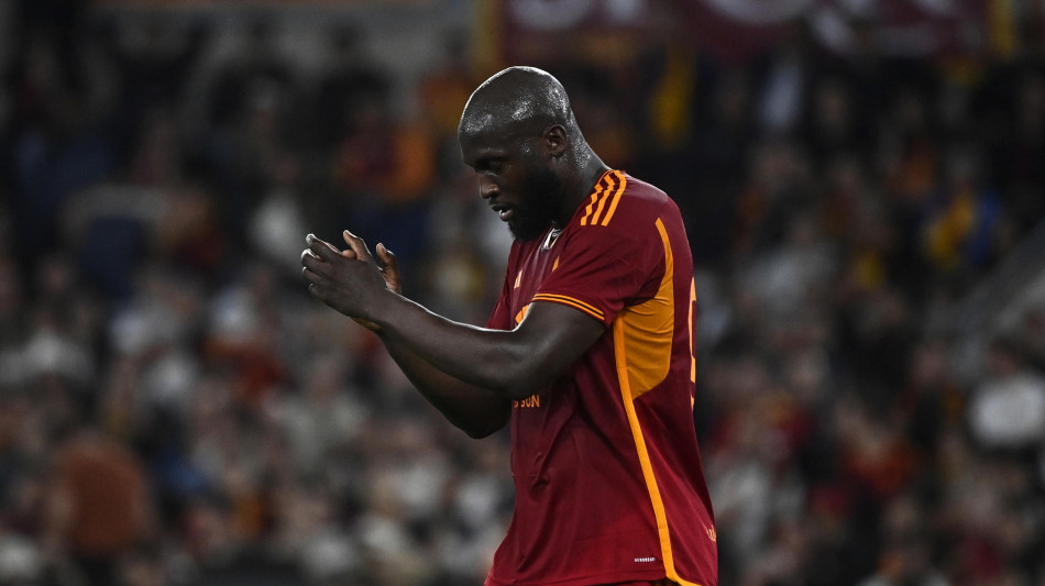 La Roma batte il Genoa, decide la rete di Lukaku