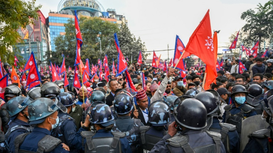 "Rette die Nation": Tausende Anhänger feiern ehemaligen König Nepals in Kathmandu