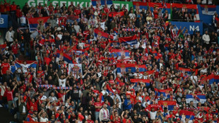 Uefa abre processo disciplinar contra Federação Sérvia de Futebol