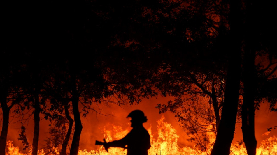 La Gironde de nouveau en proie aux flammes, déjà 1.300 hectares brûlés