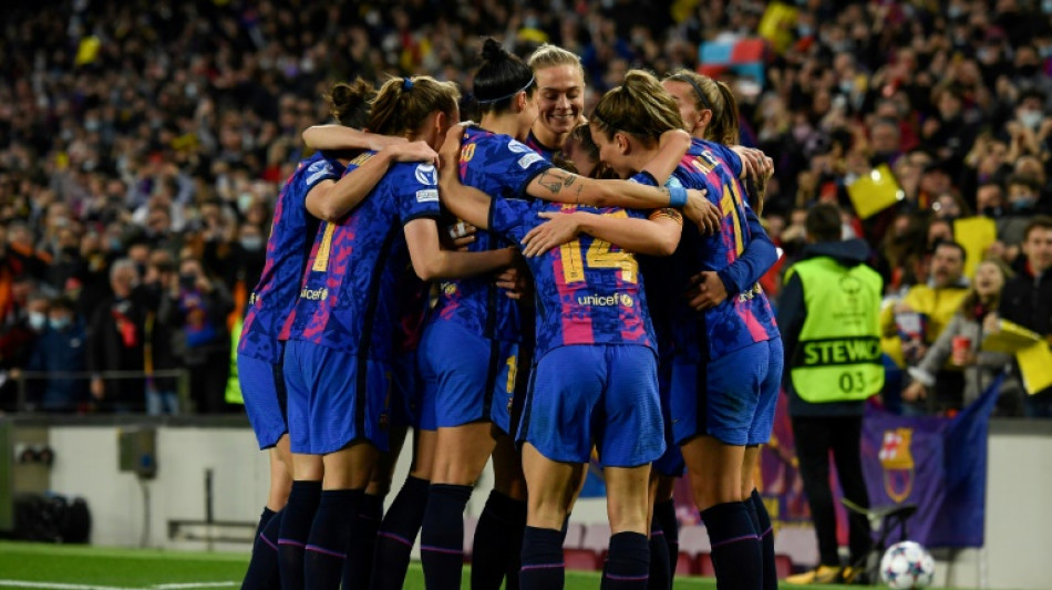 Récord, fiesta y a 'semis' de Champions: la noche histórica del Barça femenino