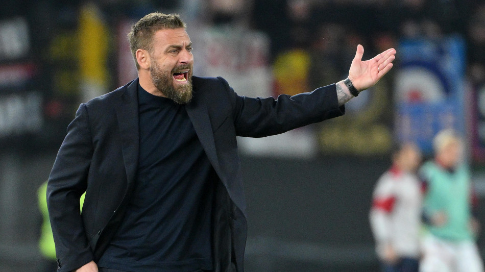 Roma:De Rossi 'corsa in campionato lunga, non usciamo distrutti'