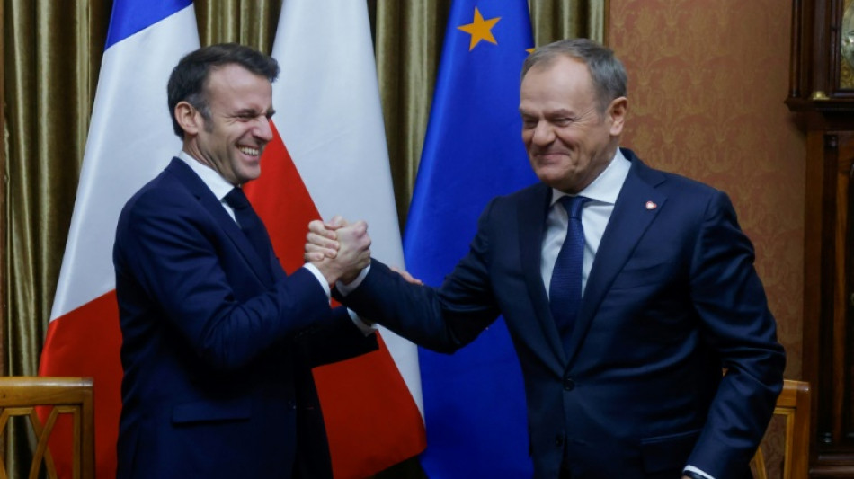 Macron, Tusk discuss idea of foreign peacekeepers in Ukraine