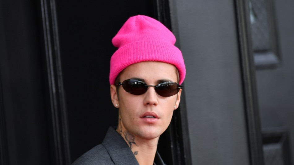 Justin Bieber, qui souffre de paralysie au visage, annule de nouveau ses concerts 