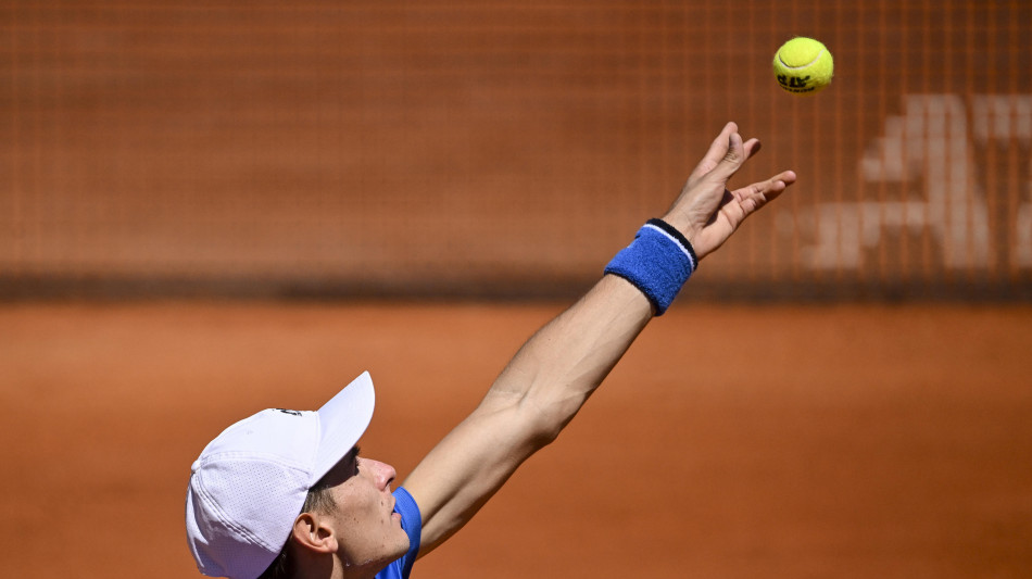 Roland Garros: Arnaldi batte Muller e vola al terzo turno