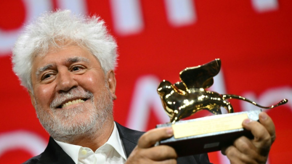 Pedro Almodovar Lion d'or à Venise pour "La chambre d'à côté", son premier film américain