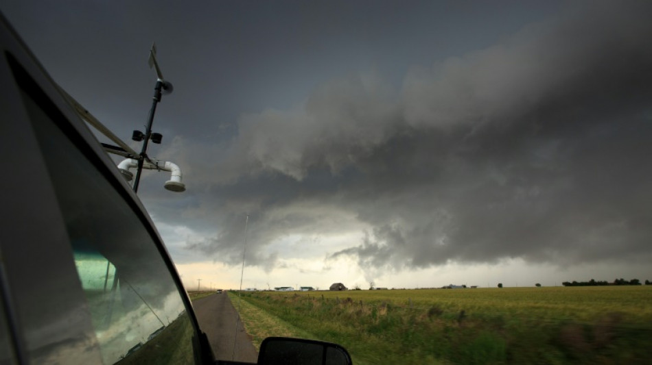 Un muerto y varios desaparecidos por tornados en el sur de EEUU