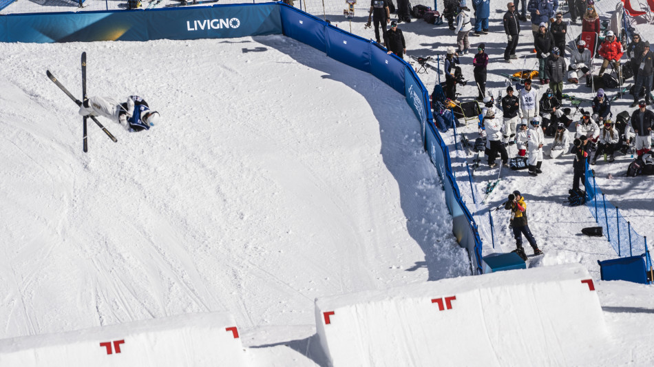 Milano-Cortina: Moguls show a Livigno, Kauf fa en plein