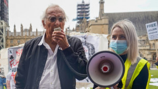 Campaigning journalist John Pilger dies aged 84