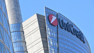 Unicredit, utile semestre previsto oltre 4,9 miliardi (+11%)