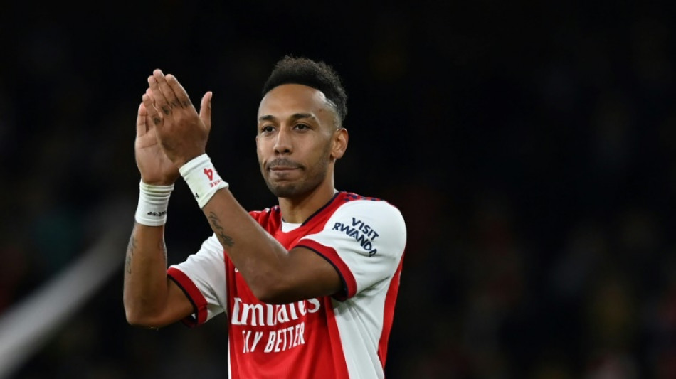 Foot: le Gabonais Pierre-Emerick Aubameyang signe au FC Barcelone jusqu'en 2025 (officiel)